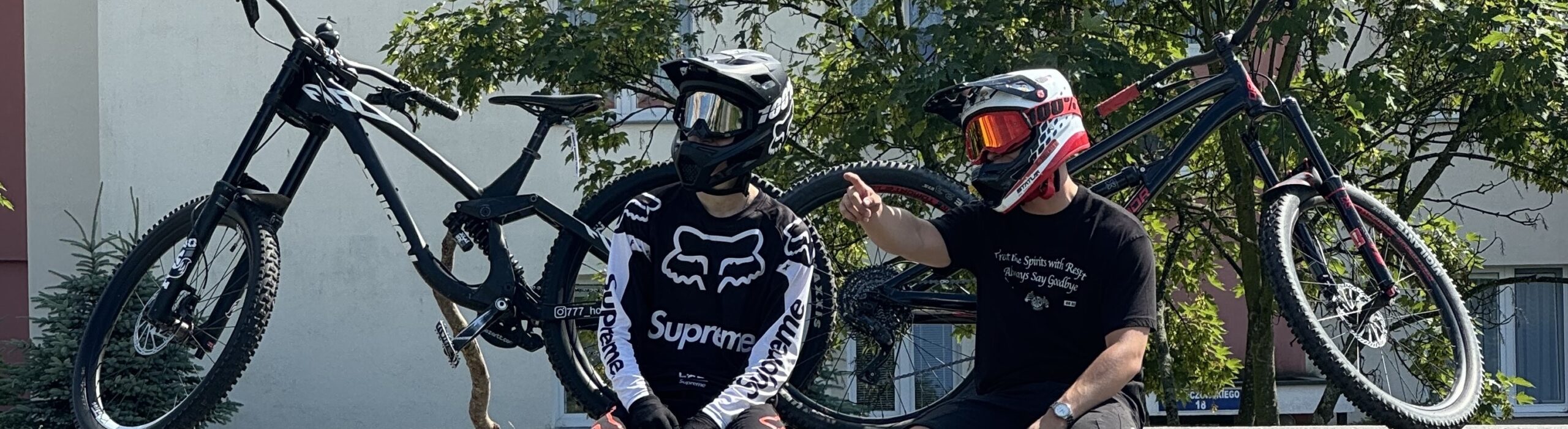 Jakub i Jacek na rowerach